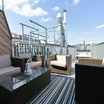 Julius 26 - Duplex Apartment 5 Mins To City Center